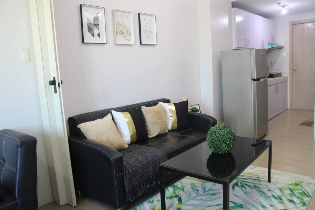Huge A2J Executive Luxury 1Br Suite Near Abs Cbn, Gma Manila Exteriör bild